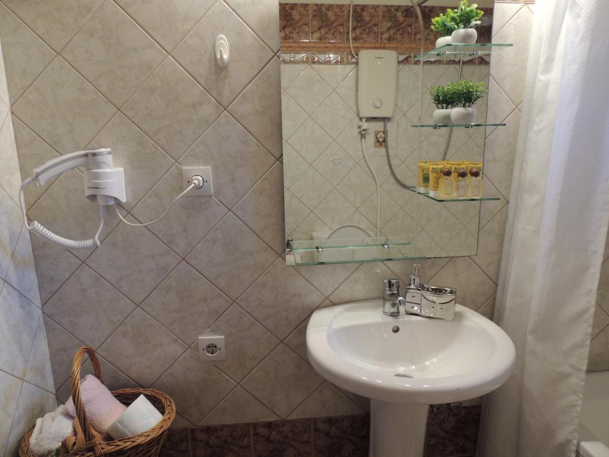 Prespes Lake View Family Apartment Флорина Екстер'єр фото