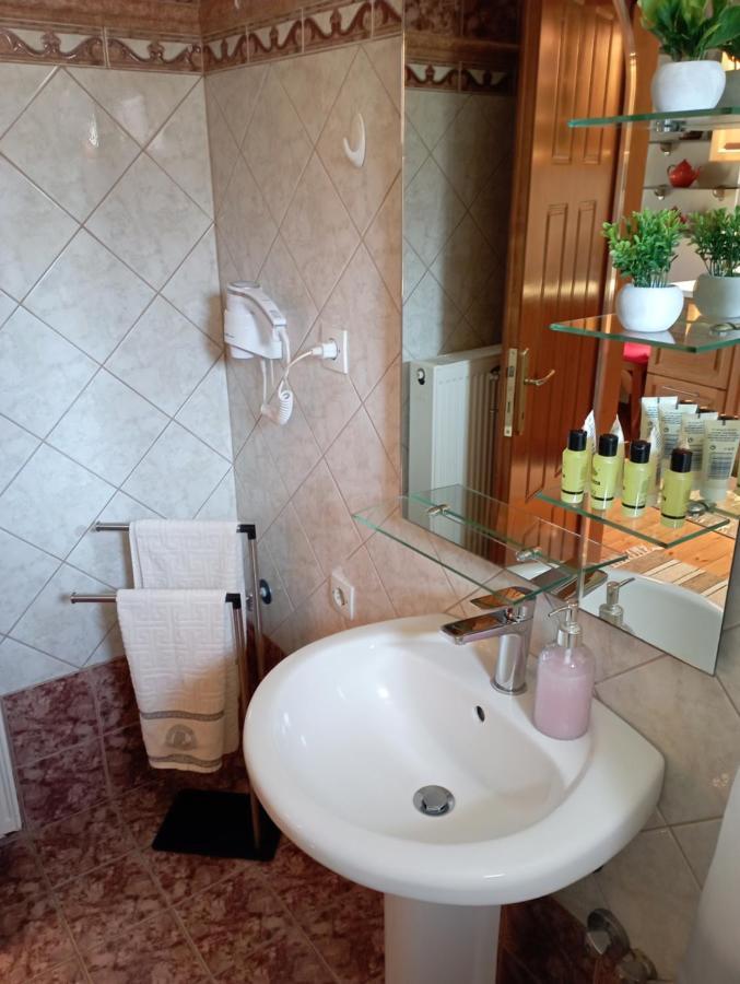 Prespes Lake View Family Apartment Флорина Екстер'єр фото